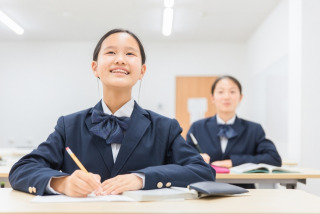 【中高一貫校】英語の苦手克服のカギは毎日の「積み上げ」｜成績を上げる勉強法を解説