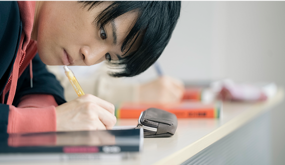内部進学対策をしつつ一般受験の同時対策も可能