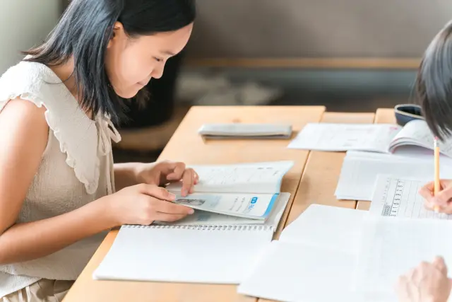 中学受験の過去問はいつから？「小6の9月」がセオリー｜スケジュール・勉強法ガイド