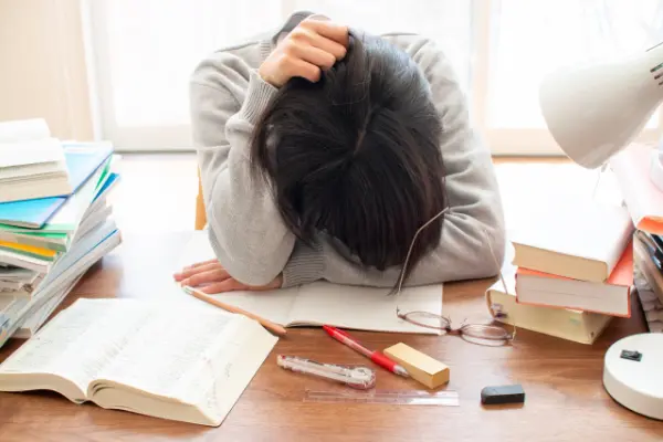 中学生の定期テストの点数が悪い原因は定着不足｜成績を上げる勉強法を徹底解説